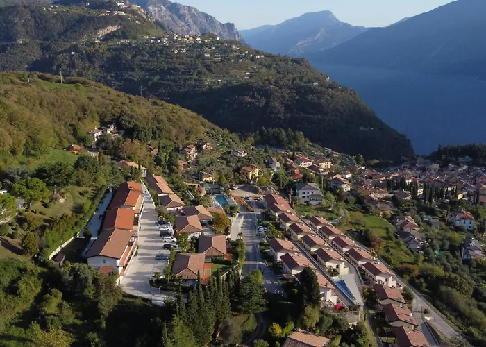 Apartahotel Piccola Italia - Sul Garda 4*